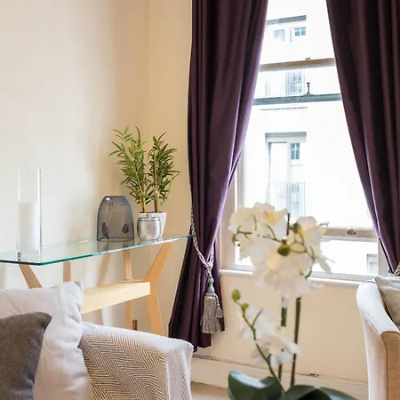 Park Lane Apartments Mayfair Collection London Room photo